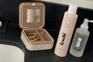 Die keep calm Serie von feschi ist die Nummer 1 bei juckender und trockener Kopfhaut.